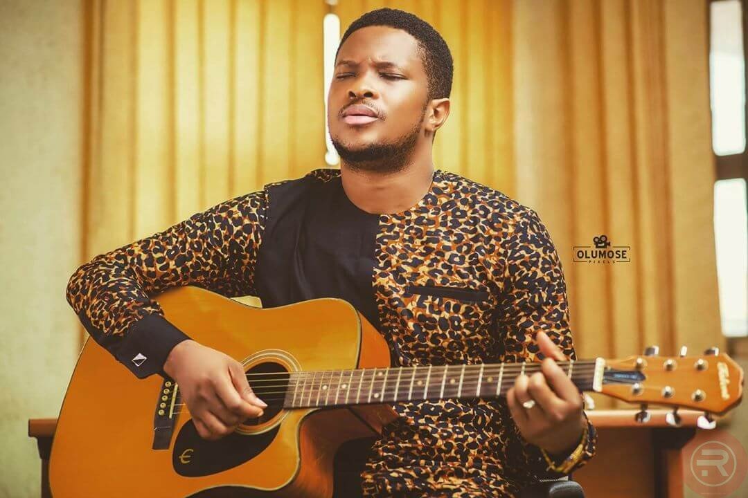 Download Evang. Lawrence Oyor Songs